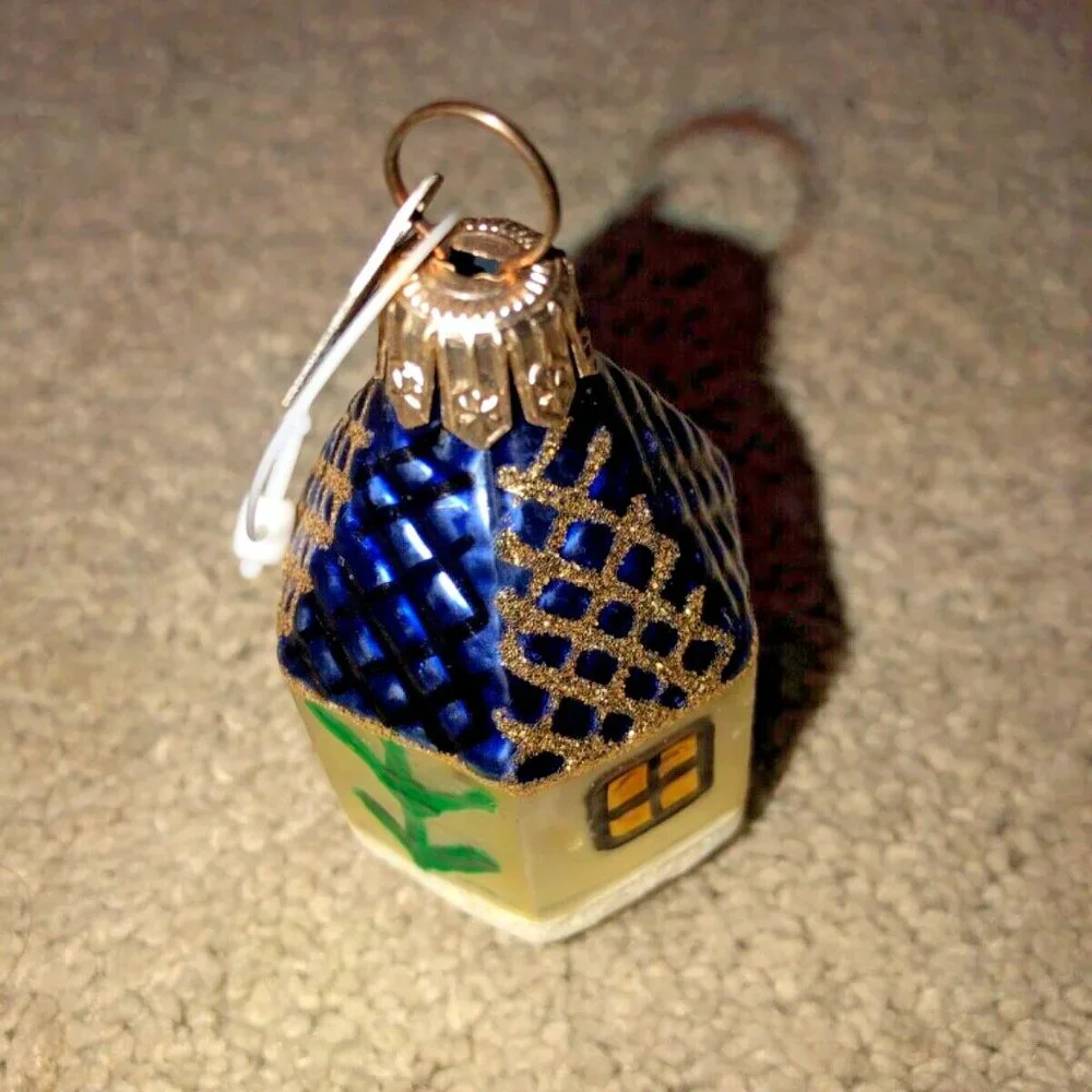 Radko Vintage‎ DISCOVERY CHANNEL STORE Christmas Ornament Church